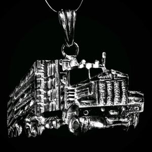 Sterling Silver Trucker 18-Wheeler Pendant